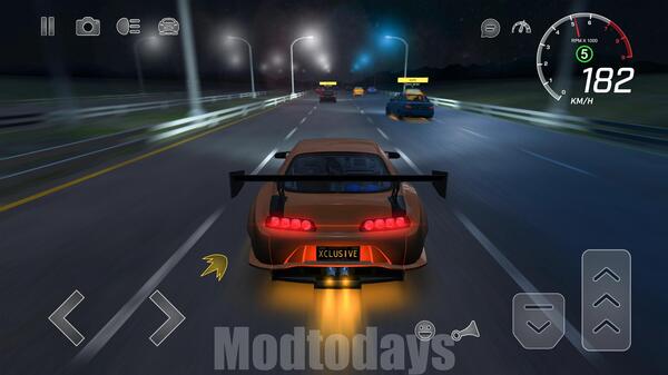 Traffic Racer Pro Mod APK Unlimited Money